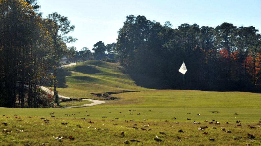 King's Grant Golf Club long undulating mounds and swells